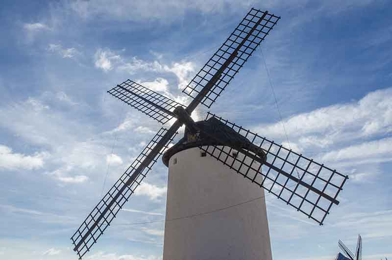 Ciudad Real - Campo de Criptana 12 - molinos de viento.jpg